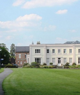 Leighton Park School
