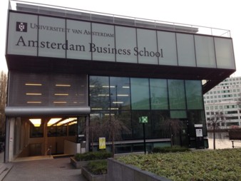 UNIVERSITEIT VAN AMSTERDAM2-min