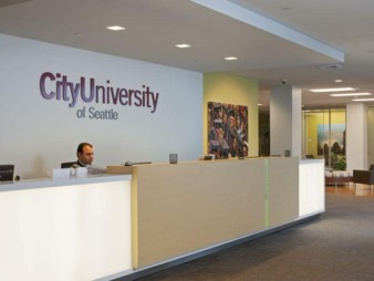 student-reception-at-cityu-min