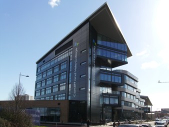 Cardiff_and_Vale_College2-min