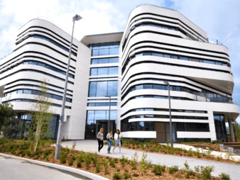 Bournemouth_University-min