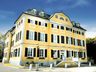 American International School in Salzburg-min